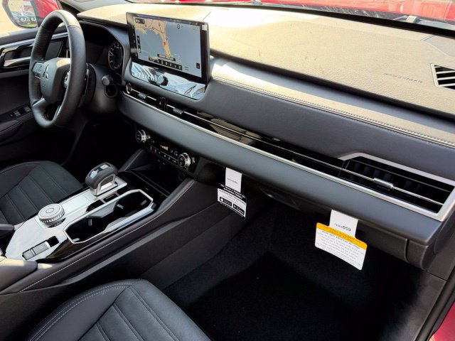 New 2026 Mitsubishi Outlander SE FWD image 11