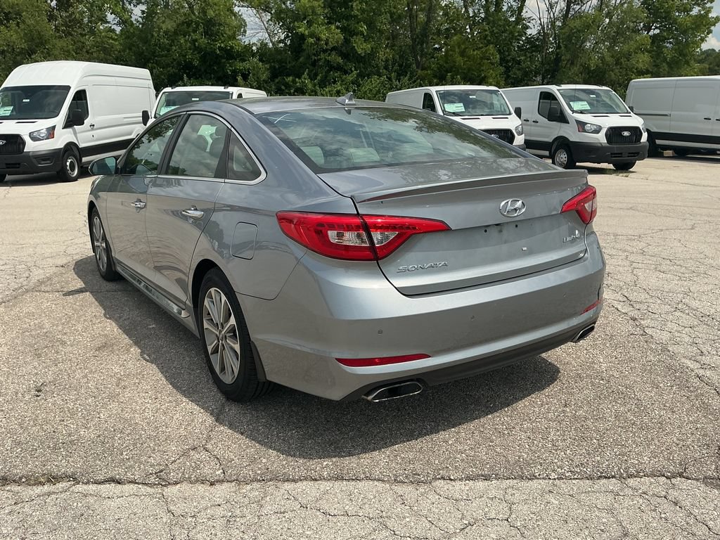 Used 2017 Hyundai Sonata Limited w/ Ultimate Package 04 FWD image 2