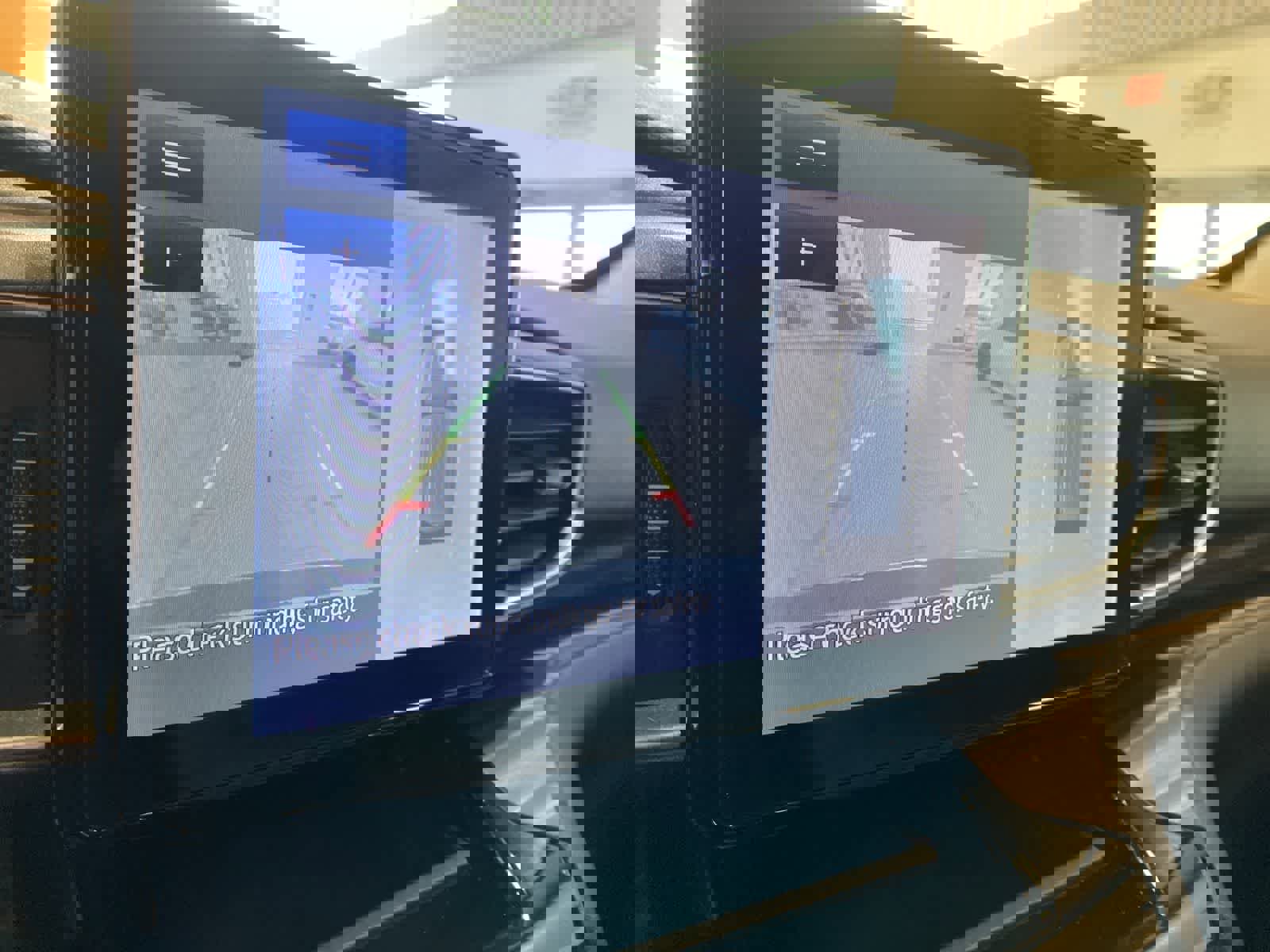 Used 2021 Ford Explorer Limited image 22