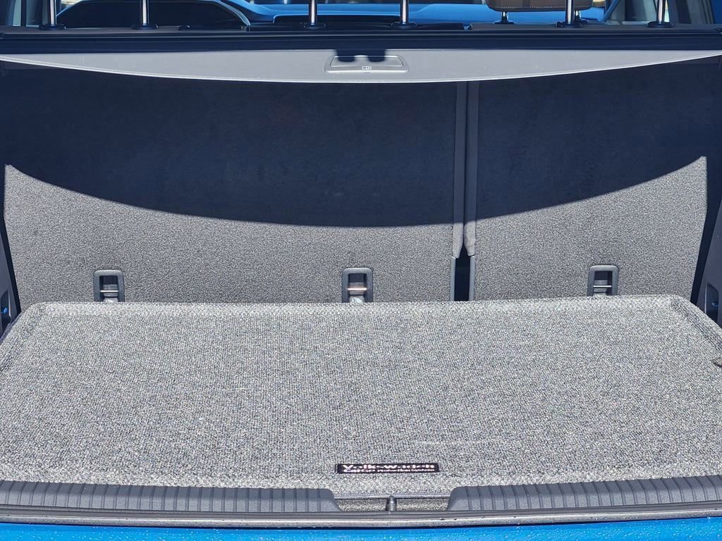 New 2026 Volkswagen Atlas Cross Sport SE image 21