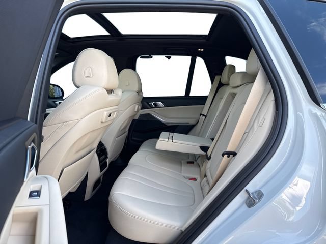 Used 2019 BMW X5 xDrive40i w/ Convenience Package AWD/4WD image 11