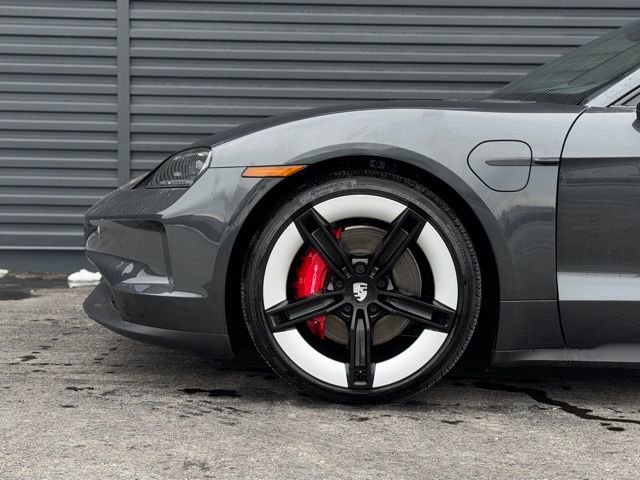 New 2025 Porsche Taycan 4S AWD/4WD image 10