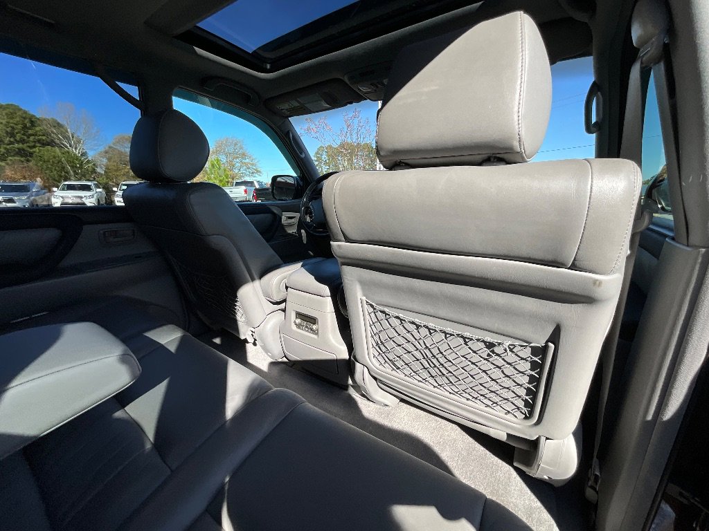 Used 2006 Toyota Land Cruiser image 47