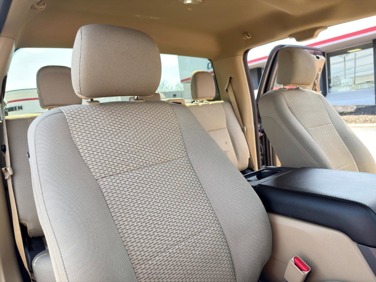 Used 2016 Ford F150 XLT RWD image 29