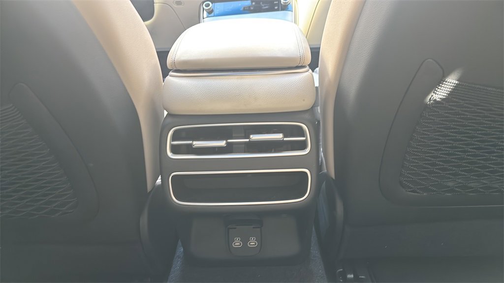 New 2026 Genesis GV70 2.5T Select image 11