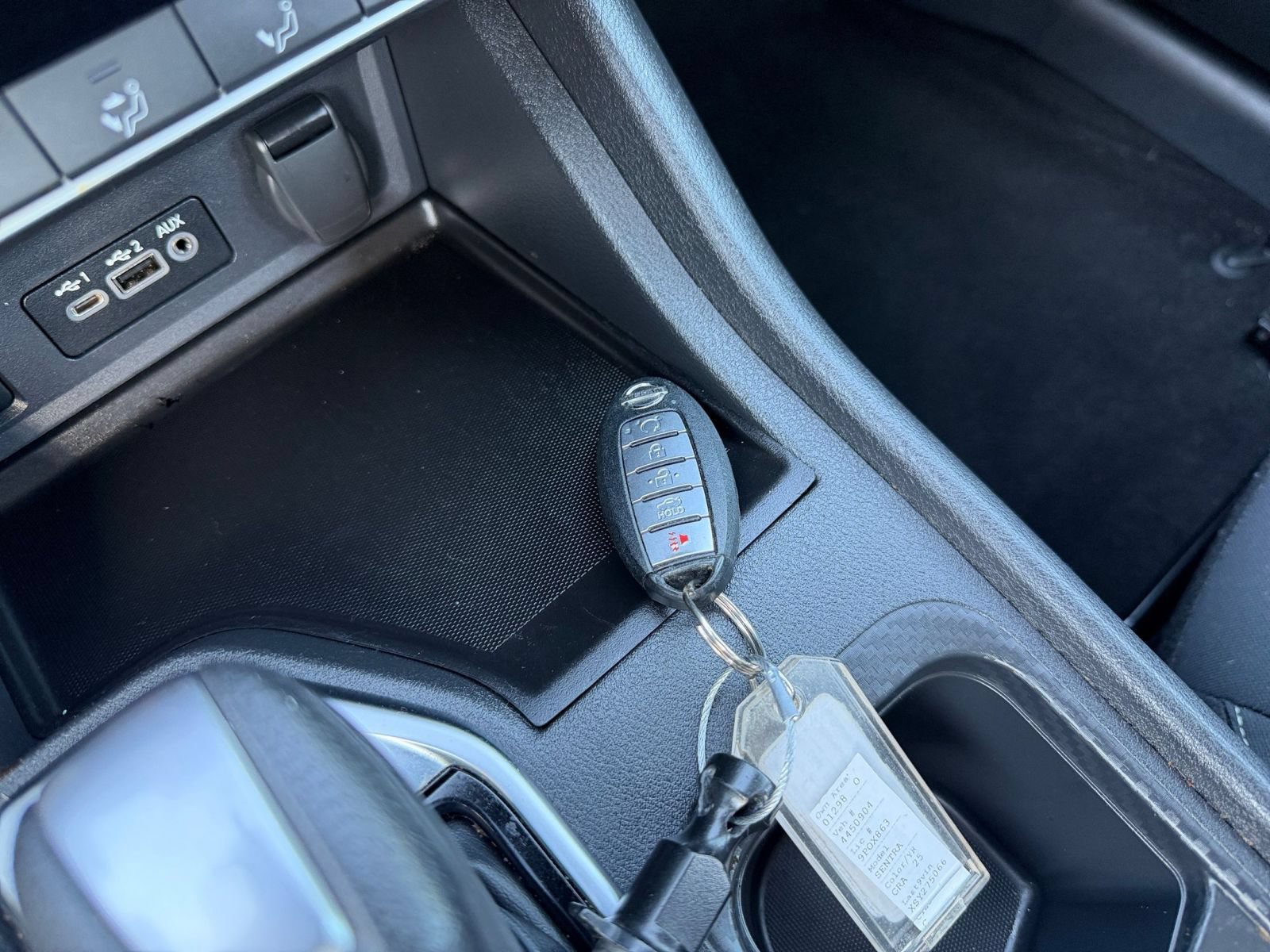 Used 2025 Nissan Sentra SV FWD image 21