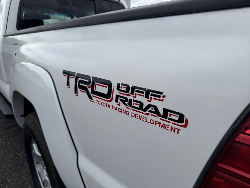 Used 2012 Toyota Tacoma 4x4 Access Cab V6 w/ TRD Off-Road Pkg image 32