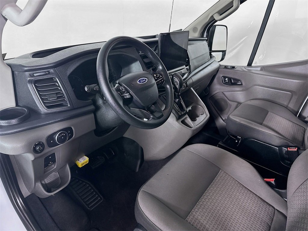 Used 2023 Ford Transit 350 XLT image 29
