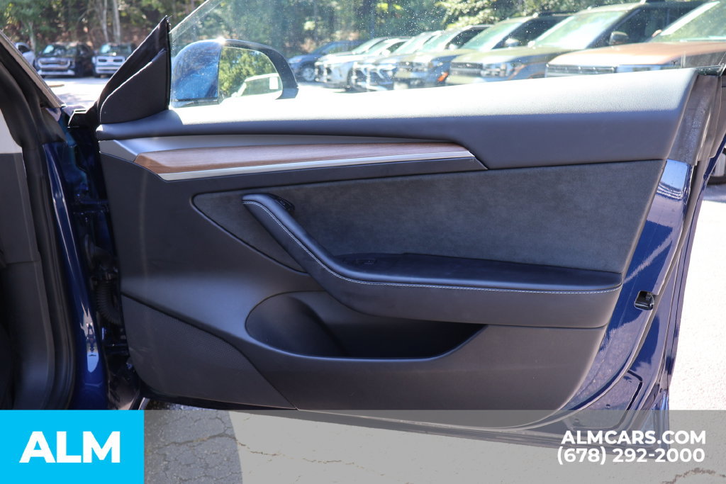 Used 2023 Tesla Model 3 Standard Range RWD image 27