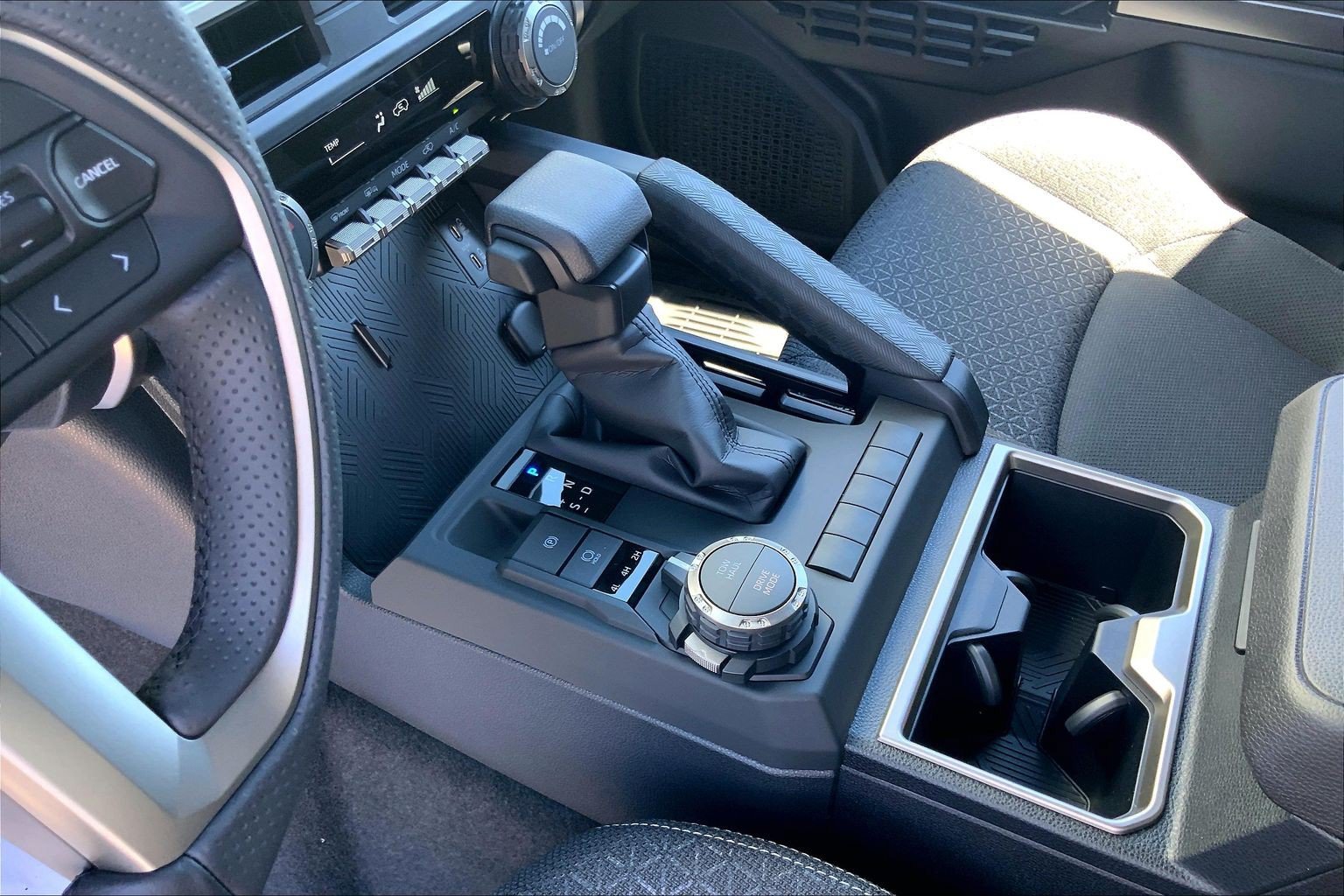 New 2026 Toyota 4Runner SR5 AWD/4WD image 10