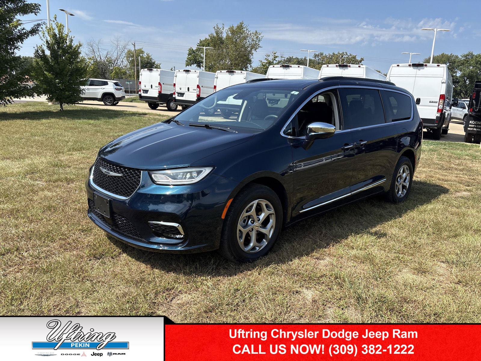 Used 2022 Chrysler Pacifica Limited w/ Uconnect Theater Family Group AWD/4WD video 1