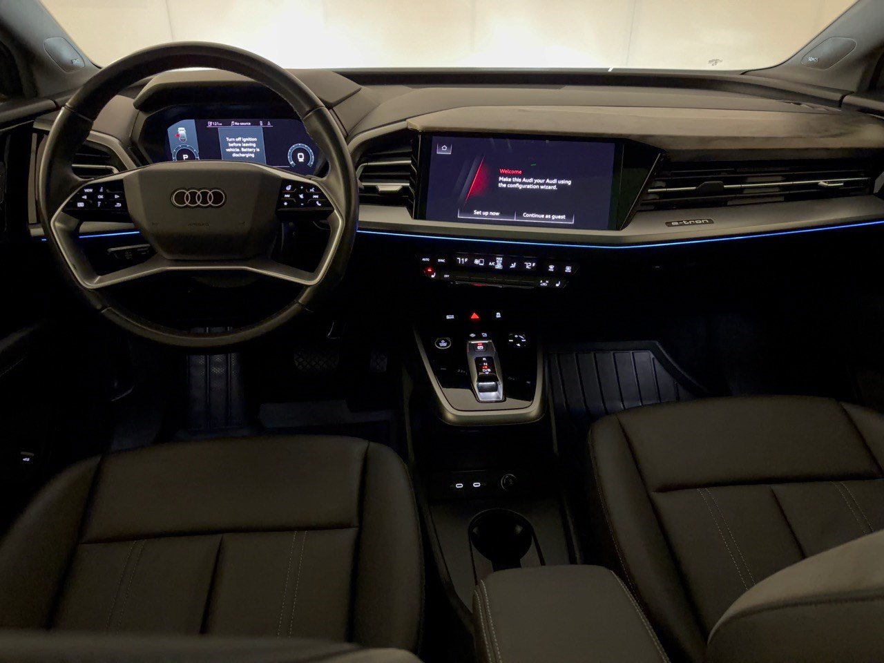Used 2024 Audi Q4 e-tron Premium Plus w/ Premium Plus AWD/4WD image 17
