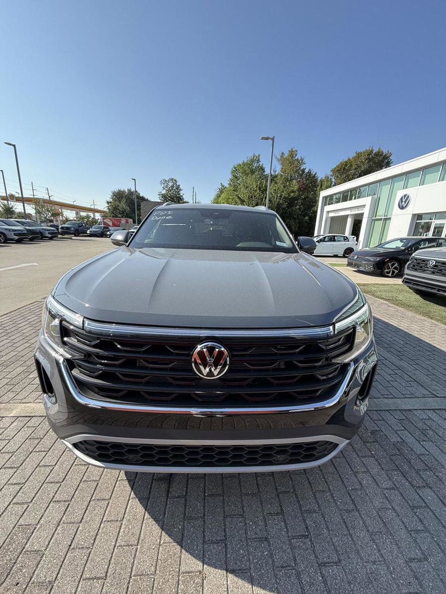 New 2026 Volkswagen Atlas Cross Sport SE image 5