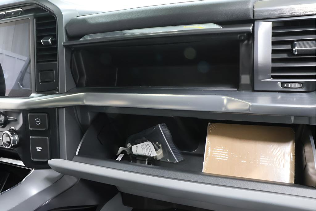 Used 2021 Ford F150 Lariat w/ Equipment Group 502A High image 36