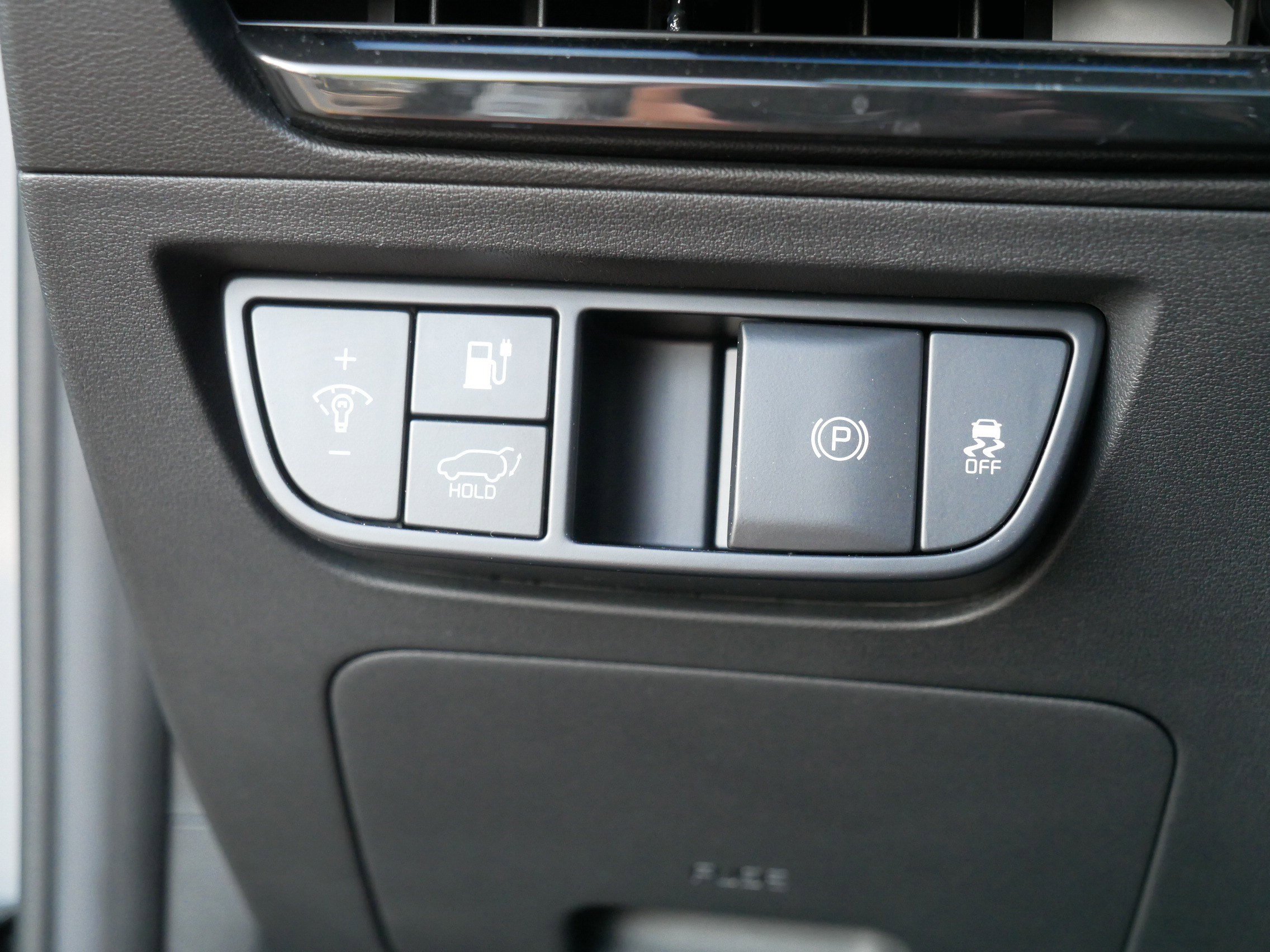 Certified 2025 Kia EV6 GT-Line AWD/4WD image 27