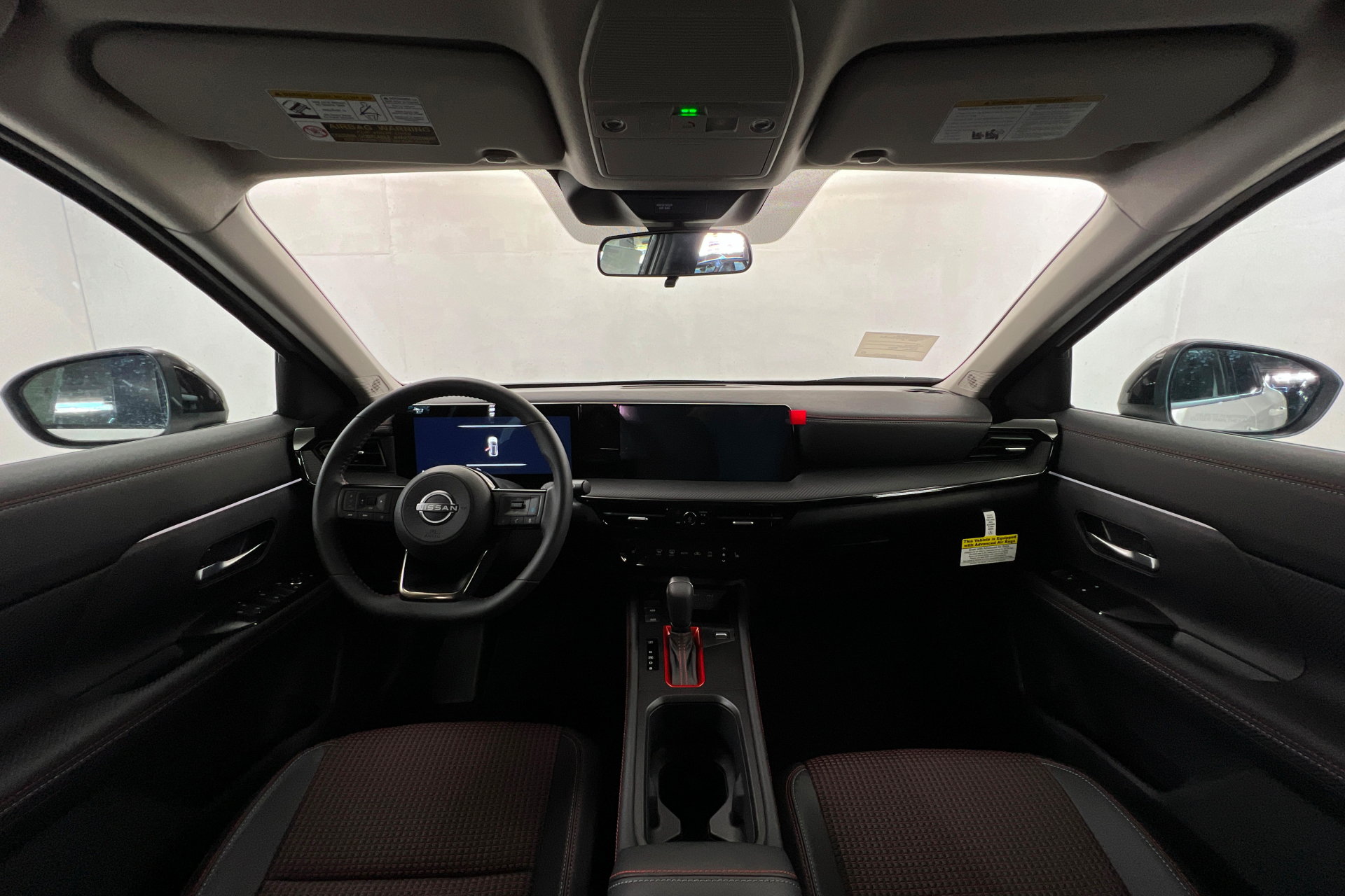 New 2026 Nissan Kicks SR w/ Cold Weather Package FWD image 9