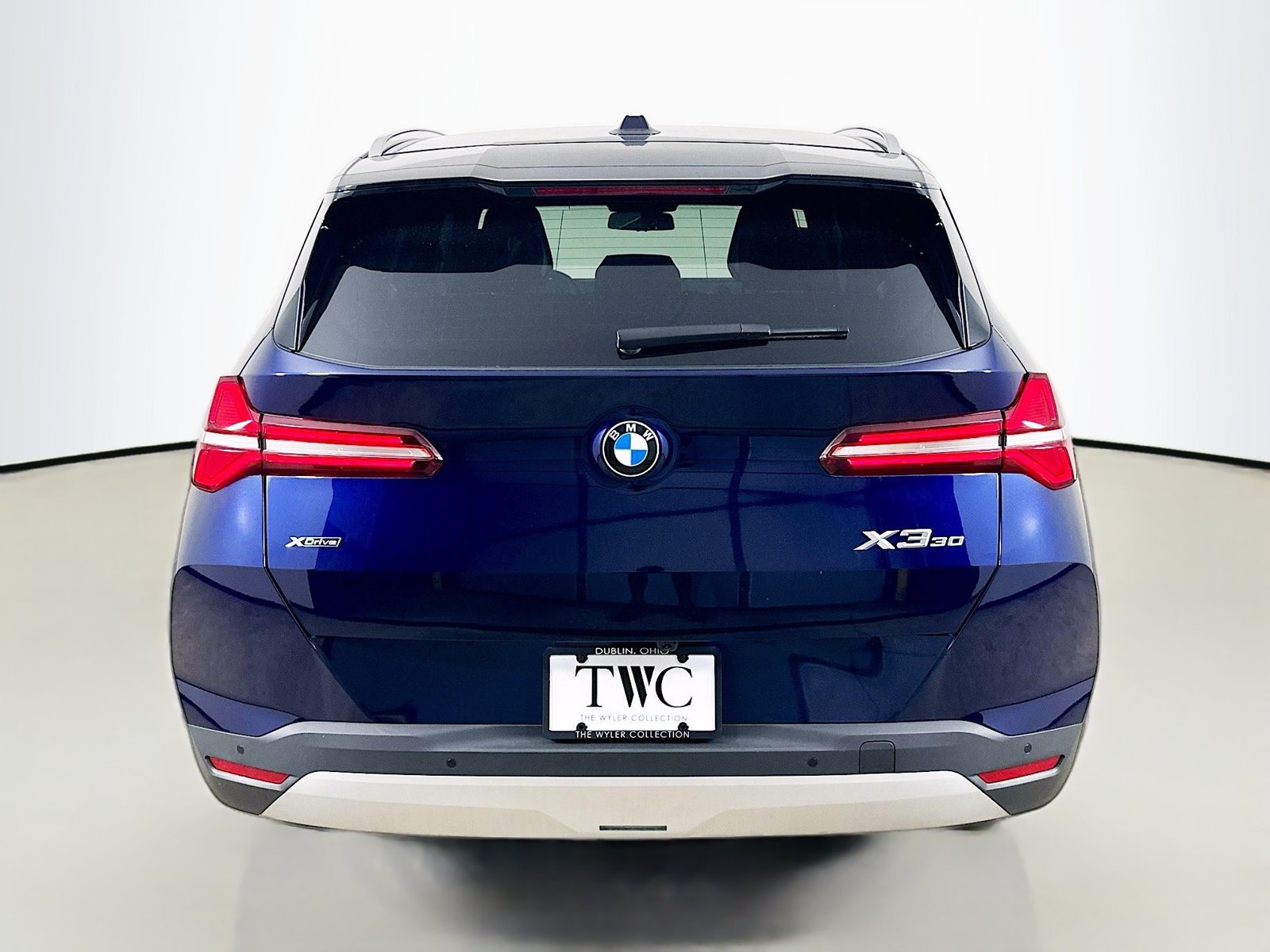 Used 2026 BMW X3 xDrive30i w/ Premium Package AWD/4WD image 6
