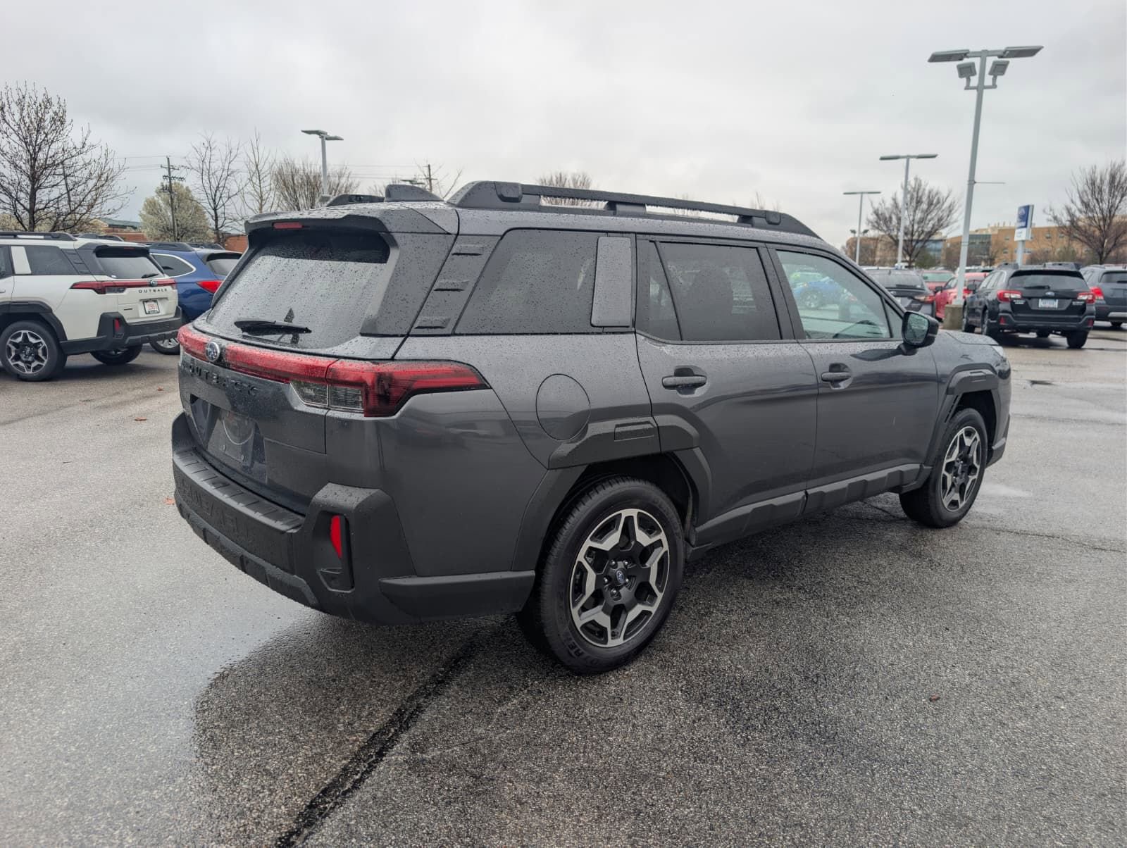 Certified 2026 Subaru Outback Touring AWD/4WD image 7