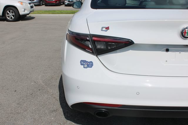 Used 2024 Alfa Romeo Giulia Ti w/ Active Assist Plus Package AWD/4WD image 43