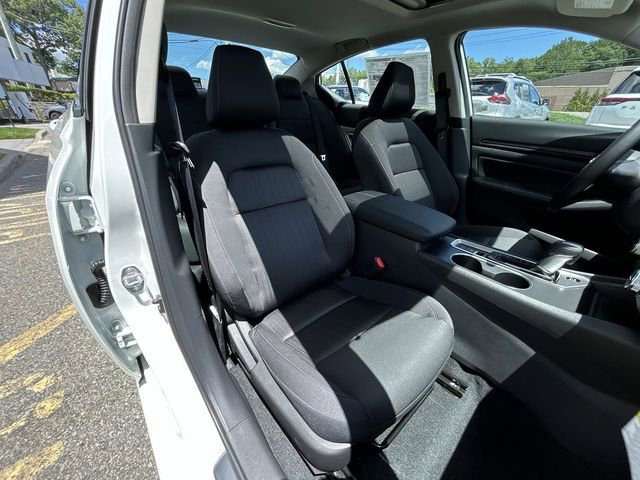 New 2026 Nissan Altima 2.5 SV w/ SV Special Edition Package AWD/4WD image 15