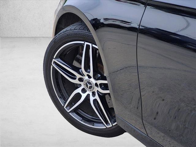 Used 2019 Mercedes-Benz E 300 image 10
