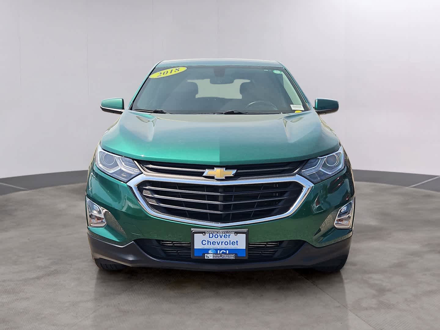 Used 2018 Chevrolet Equinox LT AWD/4WD image 2