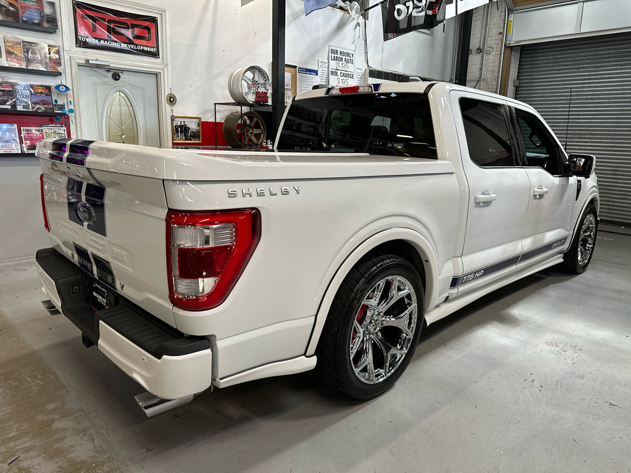 Used 2023 Ford F150 Lariat w/ Equipment Group 502A High image 6