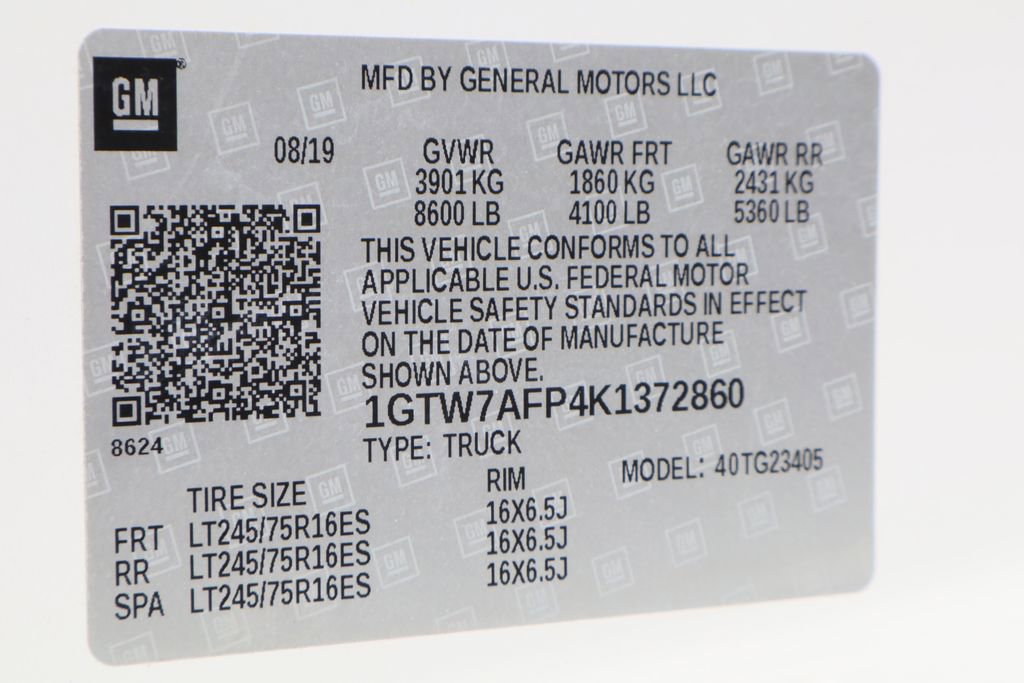 Certified 2019 GMC Savana 2500 w/ Driver Convenience Package image 30