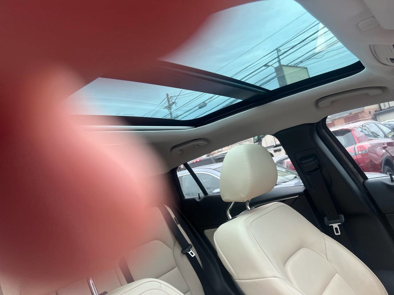 Used 2018 INFINITI QX30 Premium image 21