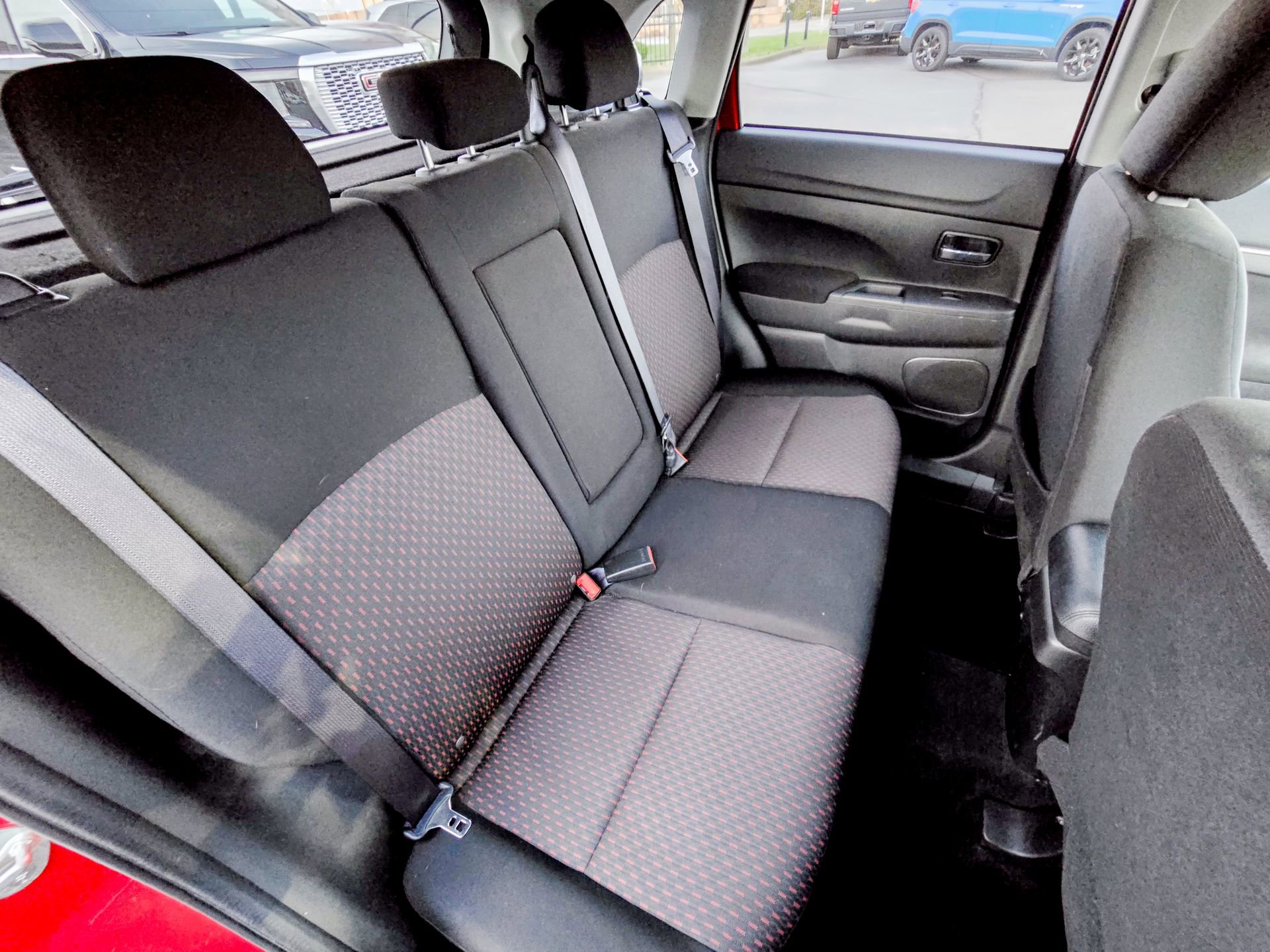 Used 2019 Mitsubishi Outlander Sport ES image 30