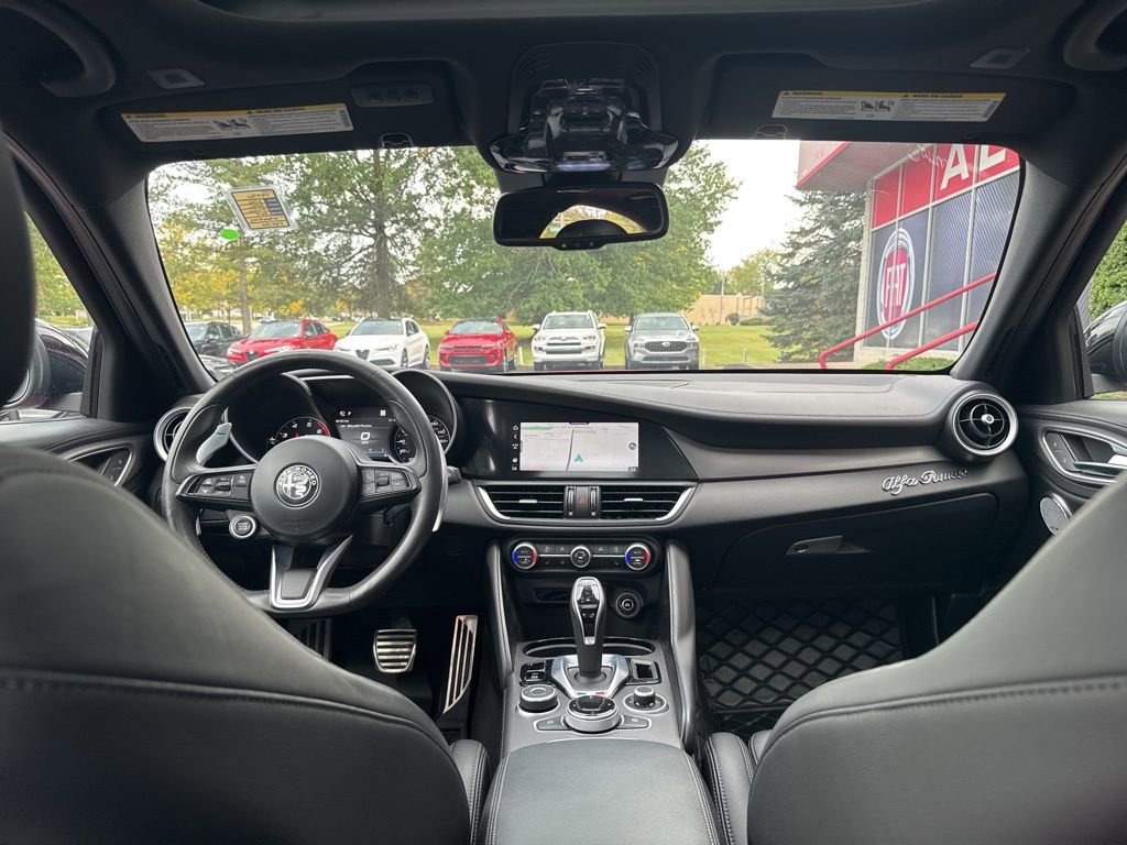 Used 2022 Alfa Romeo Giulia Veloce image 29