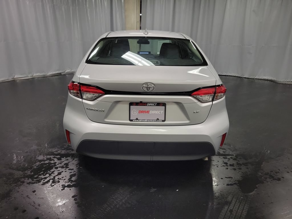 Used 2023 Toyota Corolla LE FWD image 7