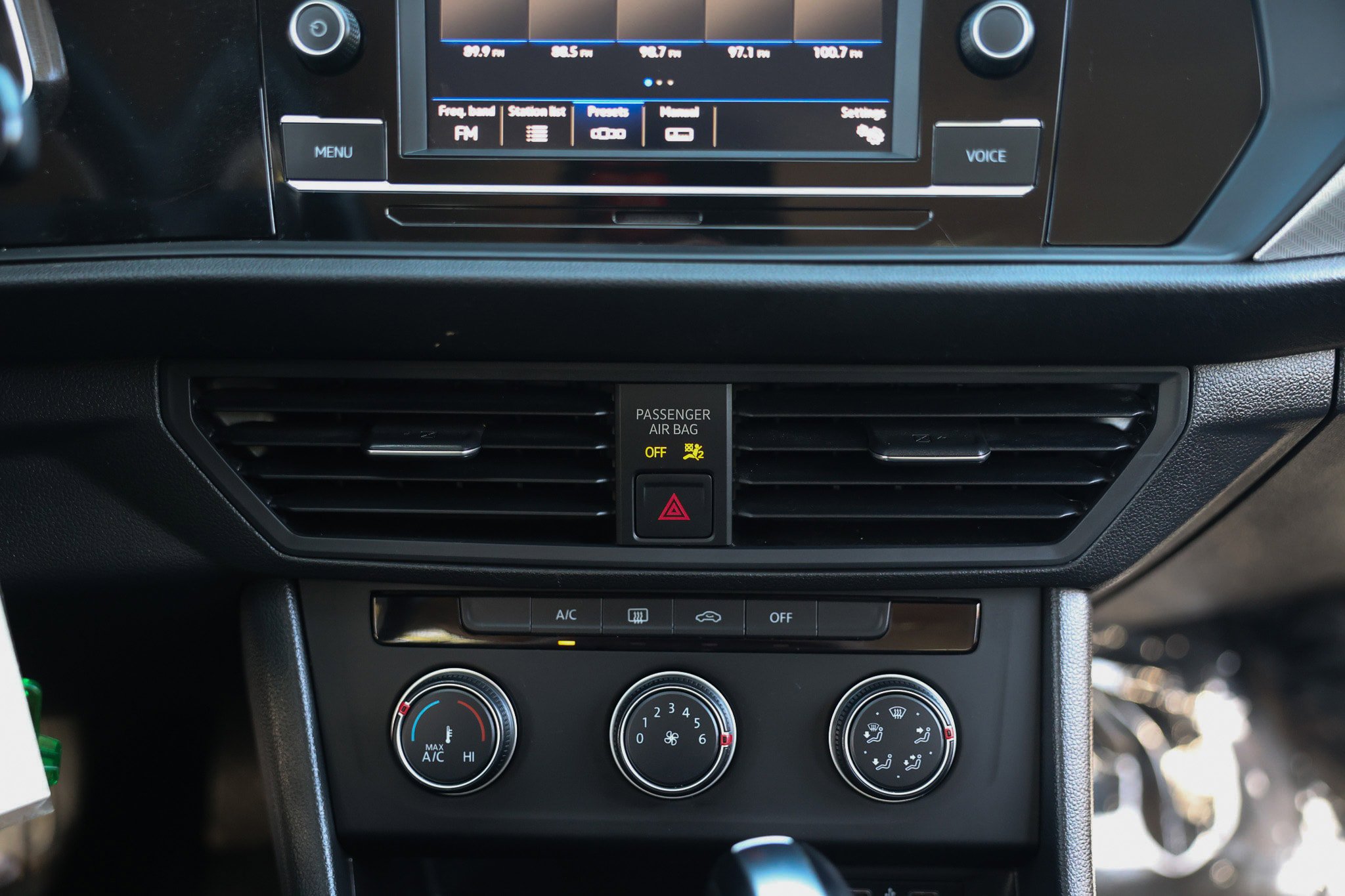 Used 2020 Volkswagen Jetta S w/ Driver Assistance Package FWD image 36