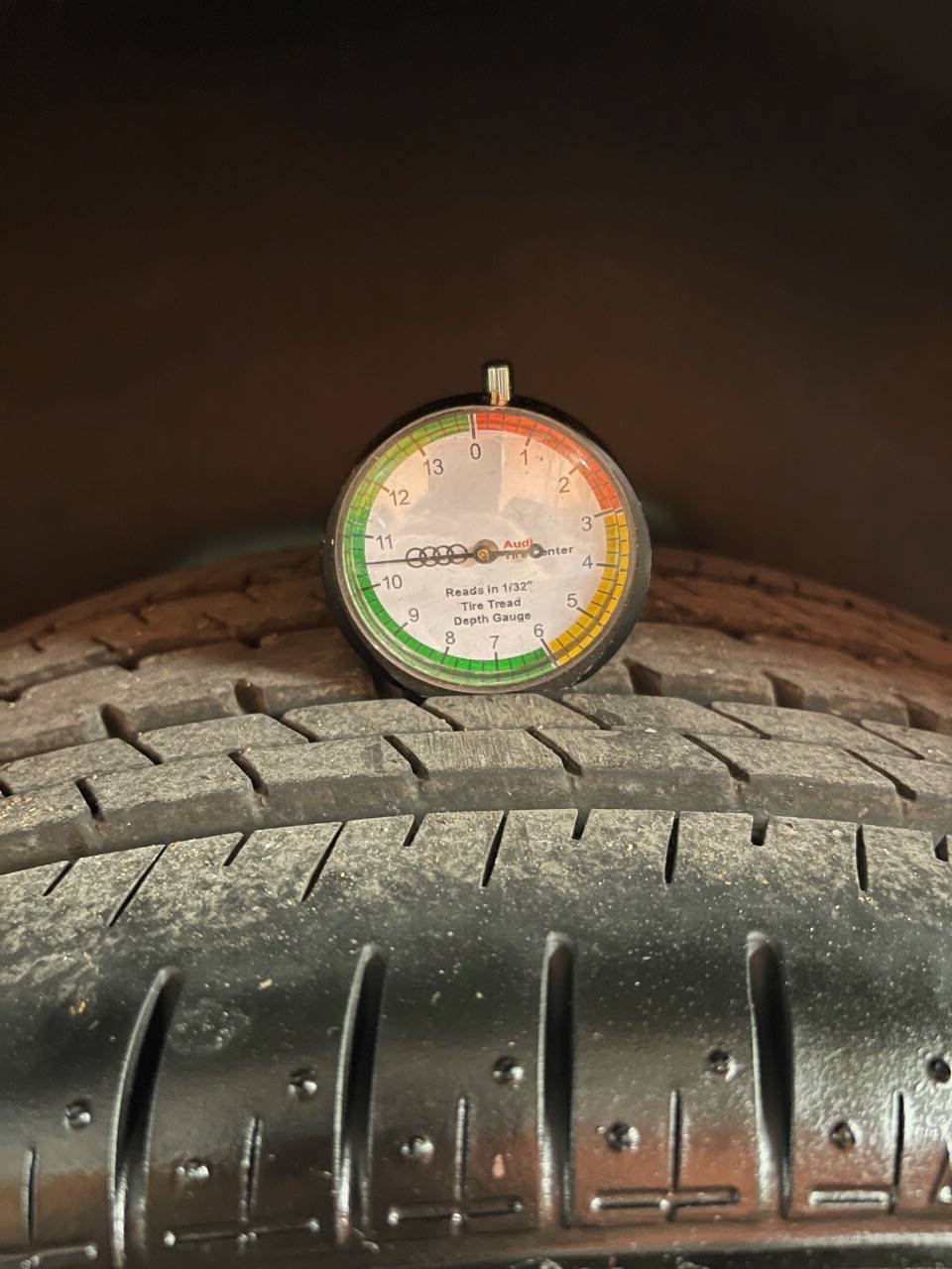 Used 2004 Volkswagen R32 AWD/4WD image 58