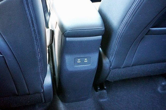 New 2026 Nissan Kicks SR w/ Cold Weather Package FWD image 26