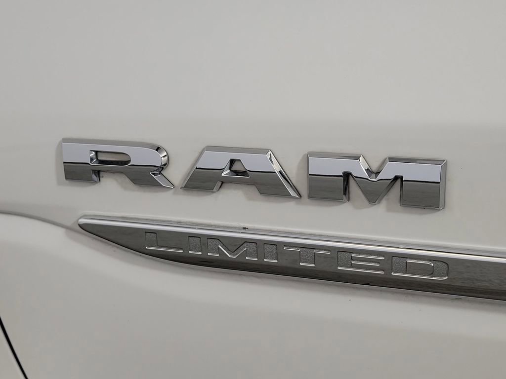 Used 2019 RAM 1500 Limited AWD/4WD image 7