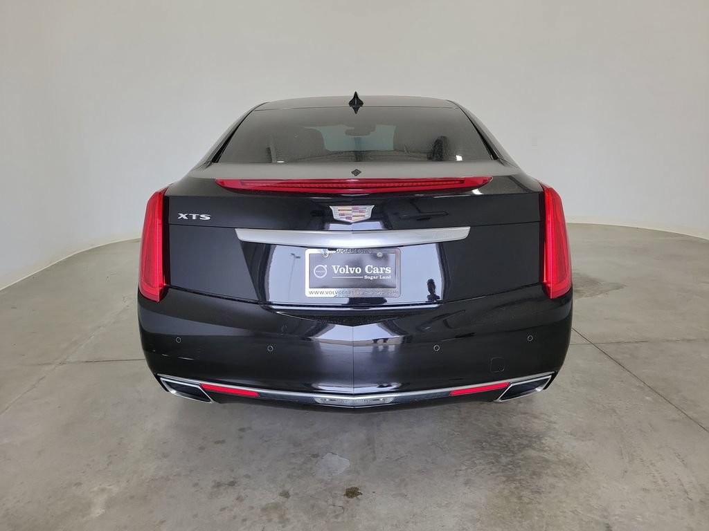 Used 2017 Cadillac XTS Premium Luxury FWD image 6