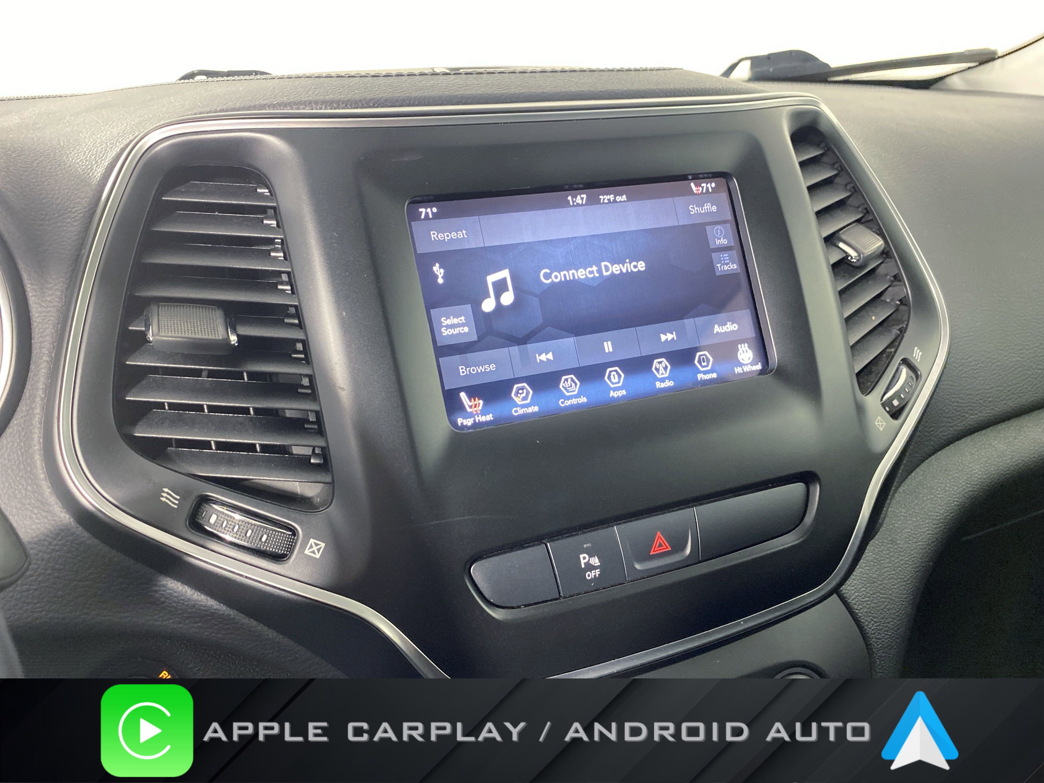 Used 2020 Jeep Cherokee Latitude Plus w/ Comfort/Convenience Group image 4