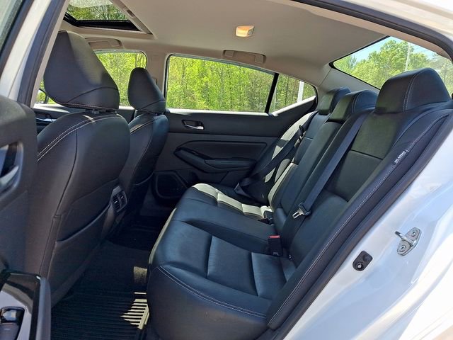 Used 2021 Nissan Altima 2.5 SL FWD image 10