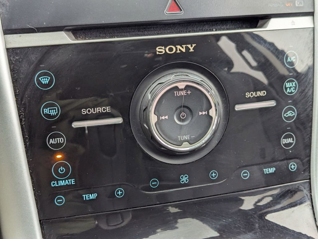 Used 2011 Ford Edge Limited w/ 302A Rapid Spec Order Code image 19