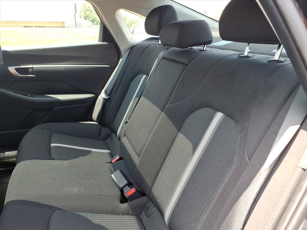 Used 2024 Hyundai Sonata SEL w/ Convenience Package FWD image 12