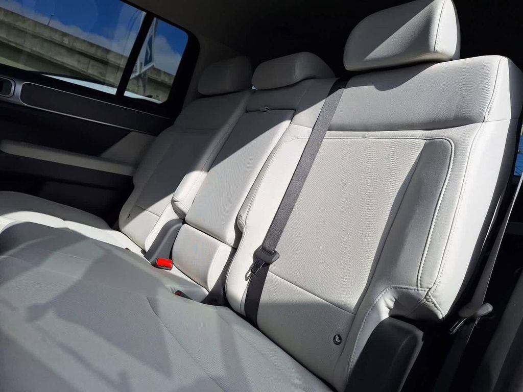 Used 2024 Hyundai Santa Fe SE image 21