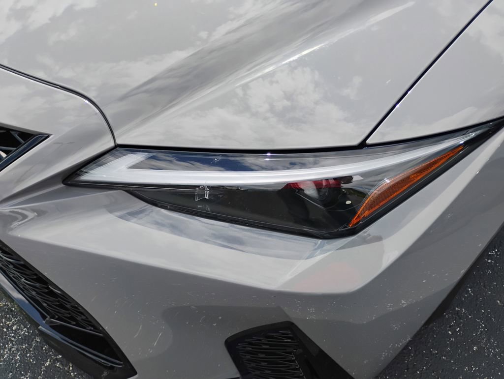 Used 2025 Lexus IS 350 F Sport w/ Accessory Package 2 RWD image 7