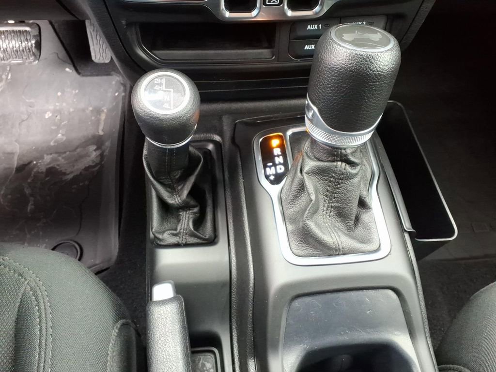 Used 2021 Jeep Wrangler Unlimited Sport S image 12
