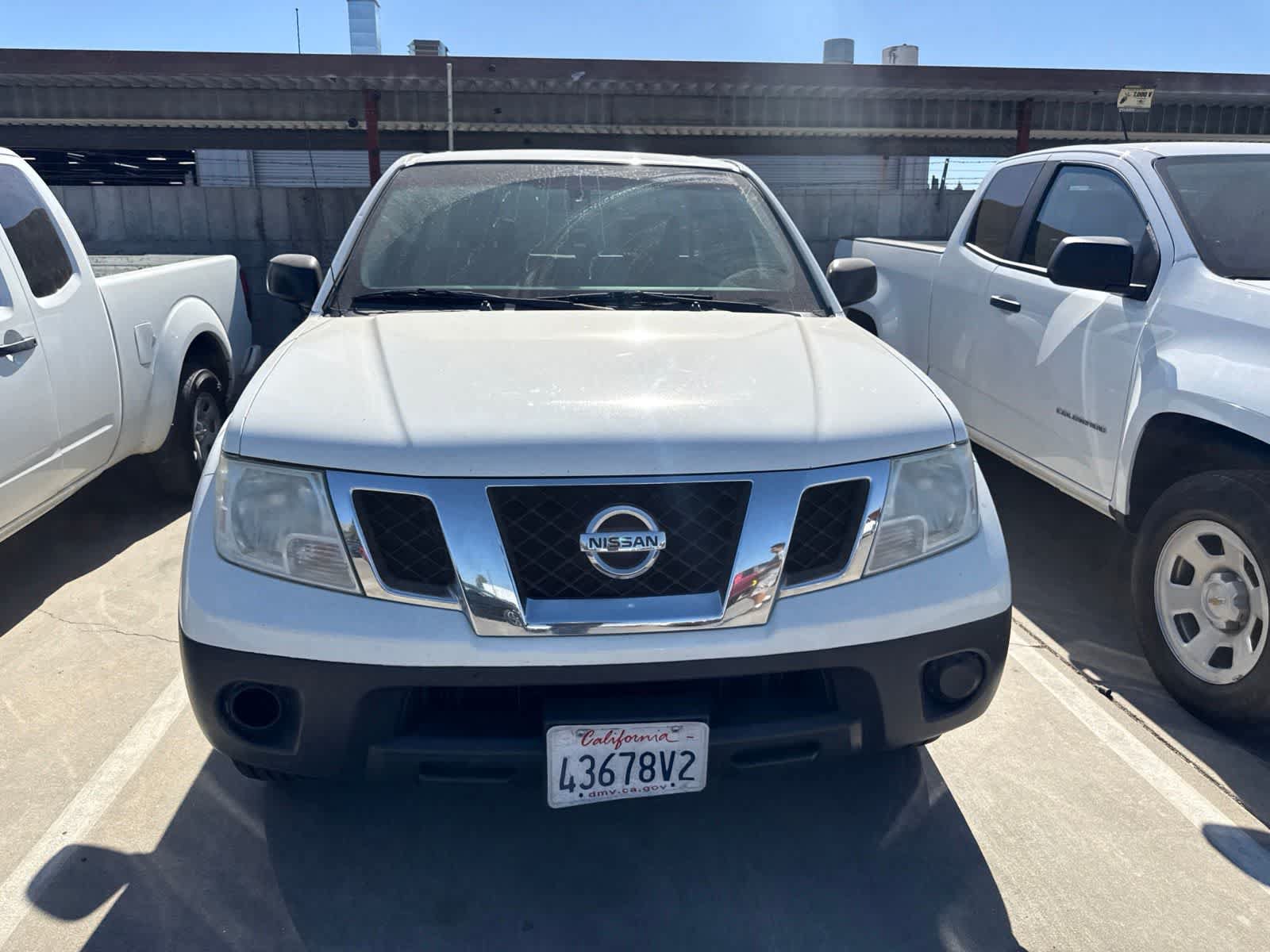 Used 2019 Nissan Frontier S RWD image 2