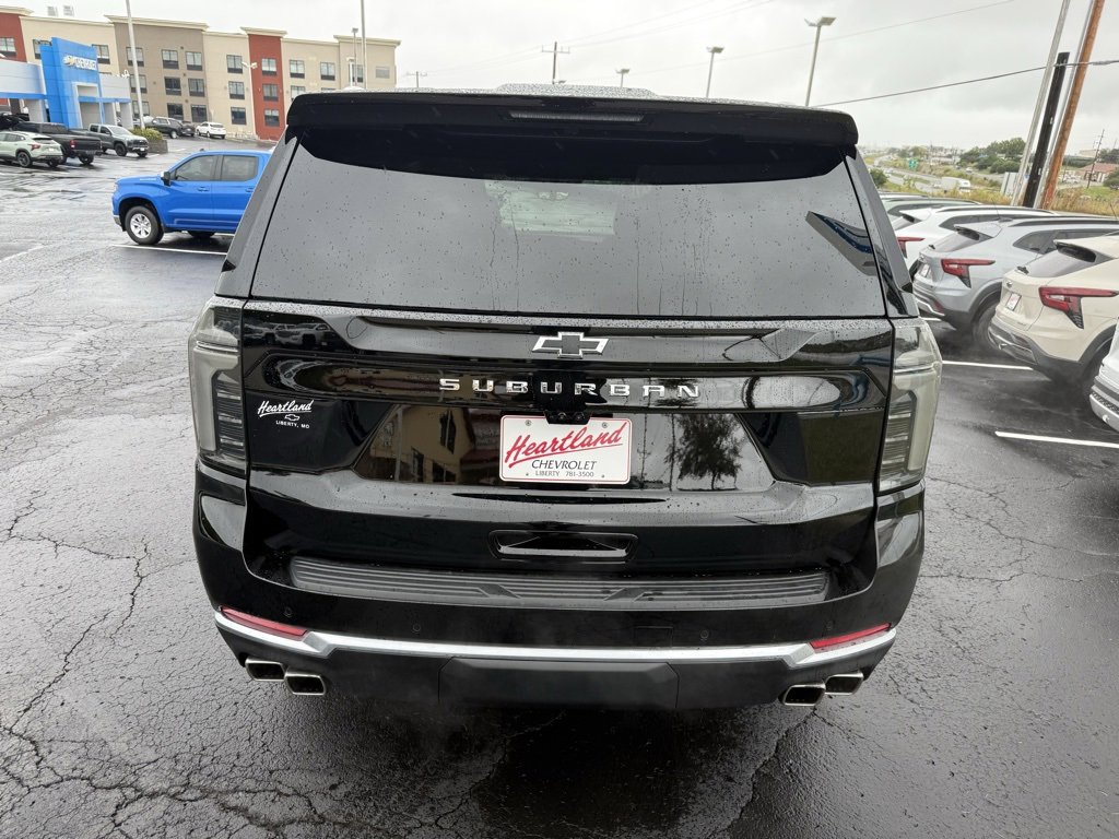New 2026 Chevrolet Suburban High Country image 8