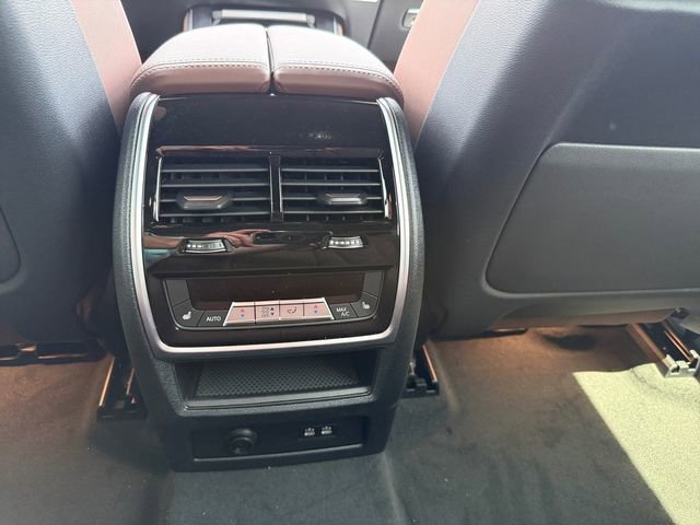 New 2026 BMW X5 xDrive40i w/ M Sport Package AWD/4WD image 19