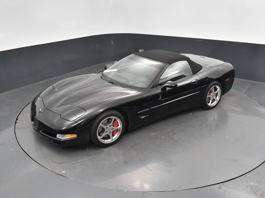 Used 2000 Chevrolet Corvette Base w/ Performance Handling Pkg image 28