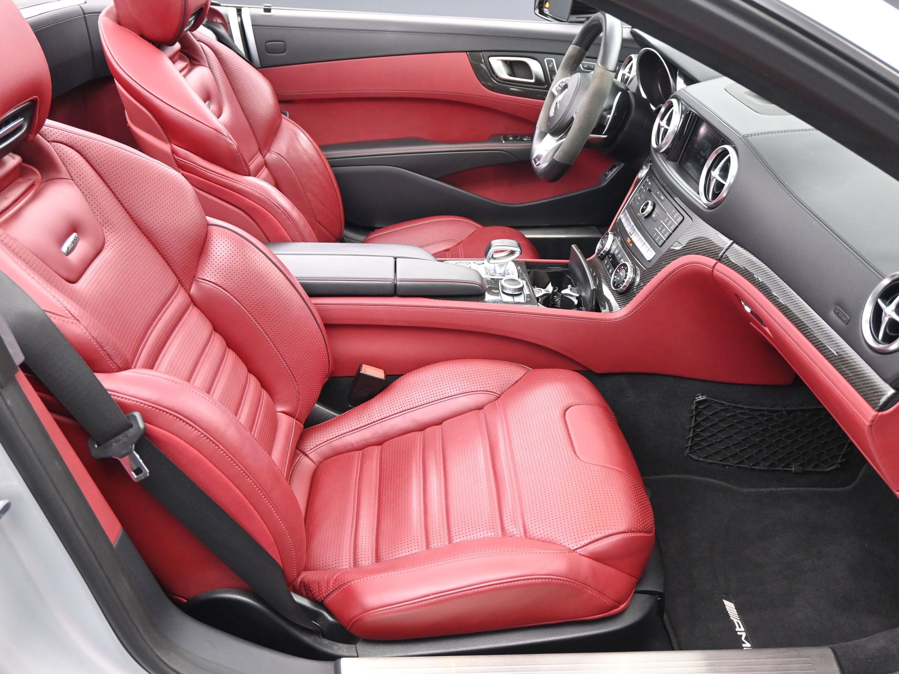 Used 2019 Mercedes-Benz SL 63 AMG image 12