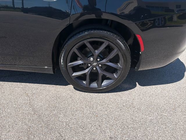 Used 2021 Dodge Charger SXT w/ Blacktop Package image 40